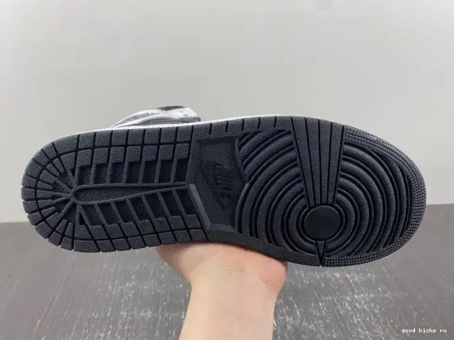 Cheap OG DZ5485-010 Jordan Reverse Panda High Air 1 0405